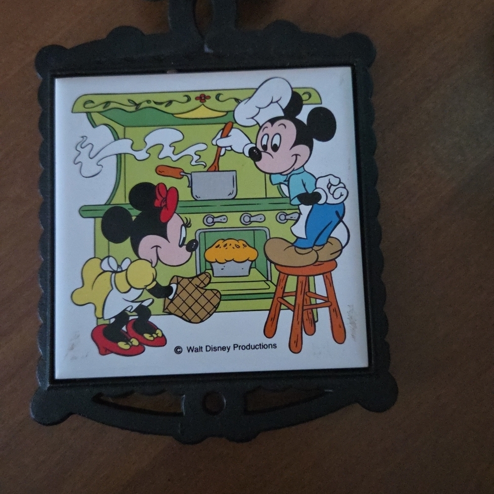 Vintage Disney Mickey and Minnie Mouse Chef Trivet